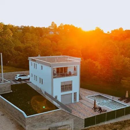 Dubrava Villa Matuzici